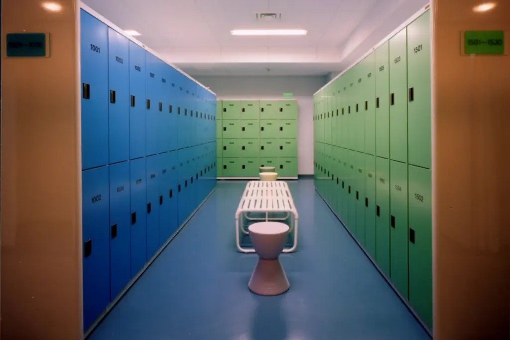 男性用更衣室の写真