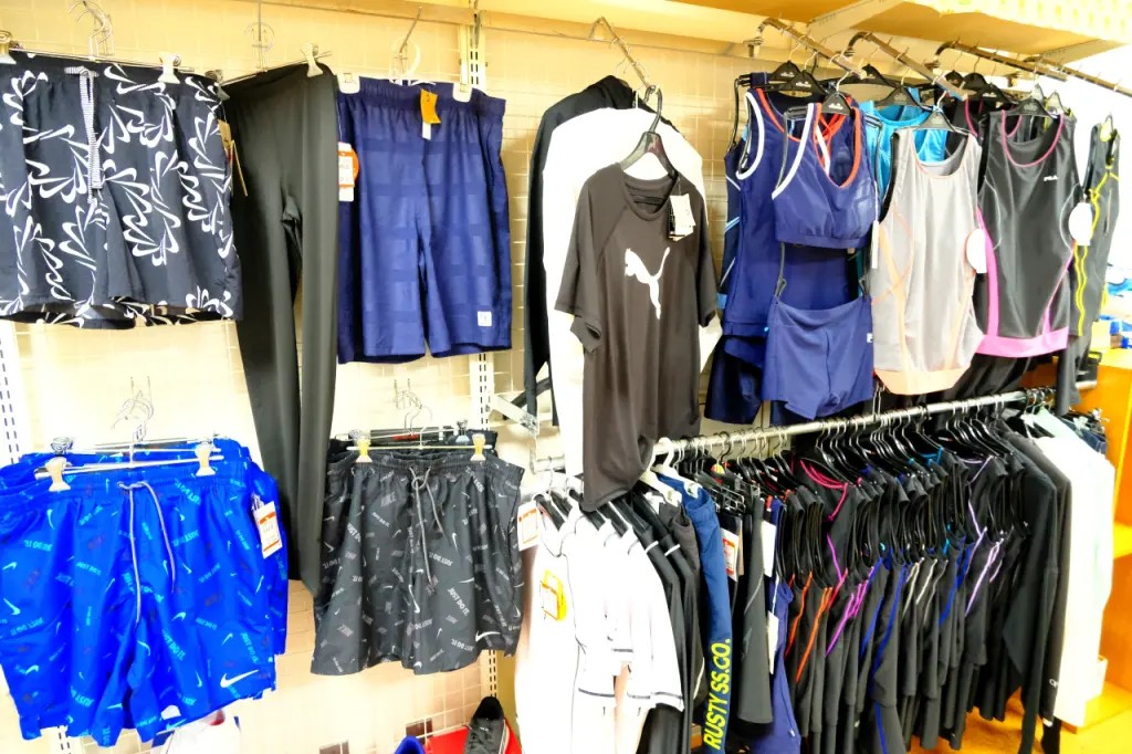 プール用品の写真